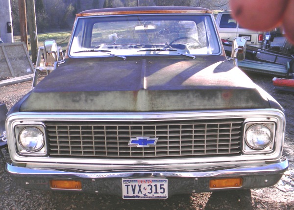 1971 Chevrolet C/10 Truck front